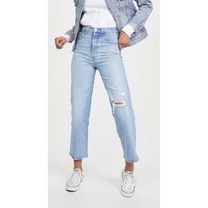 Levi’s Ribcage Straight Ankle Jeans